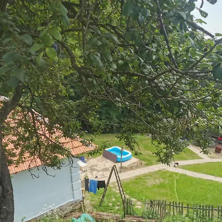 Etno Selo Dedovina *