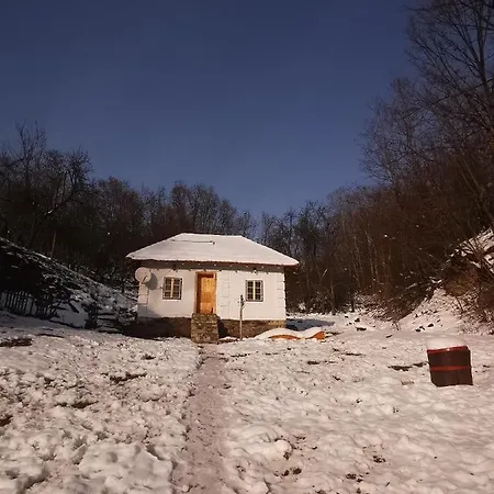 Etno Selo Dedovina *