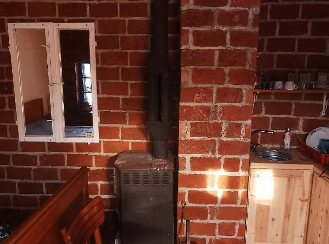 Etno Selo Dedovina בית נופש גורני מילנובץ