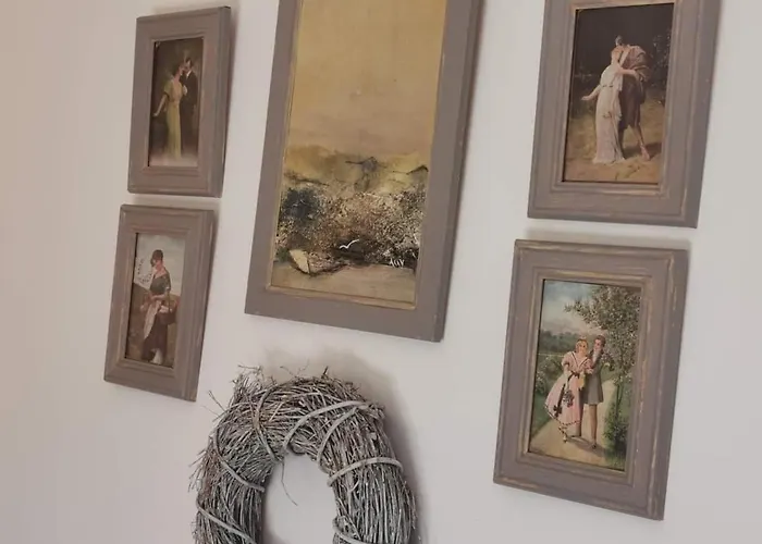 Etno Selo Dedovina בית נופש *