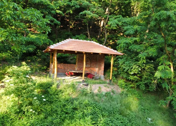 בית נופש Etno Selo Dedovina *